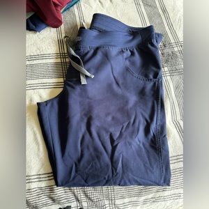 FIGS Kade LP navy scrub pant